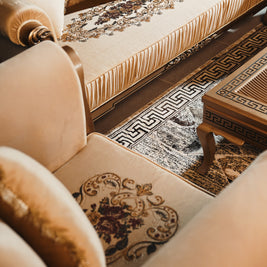 Sheesham Throne