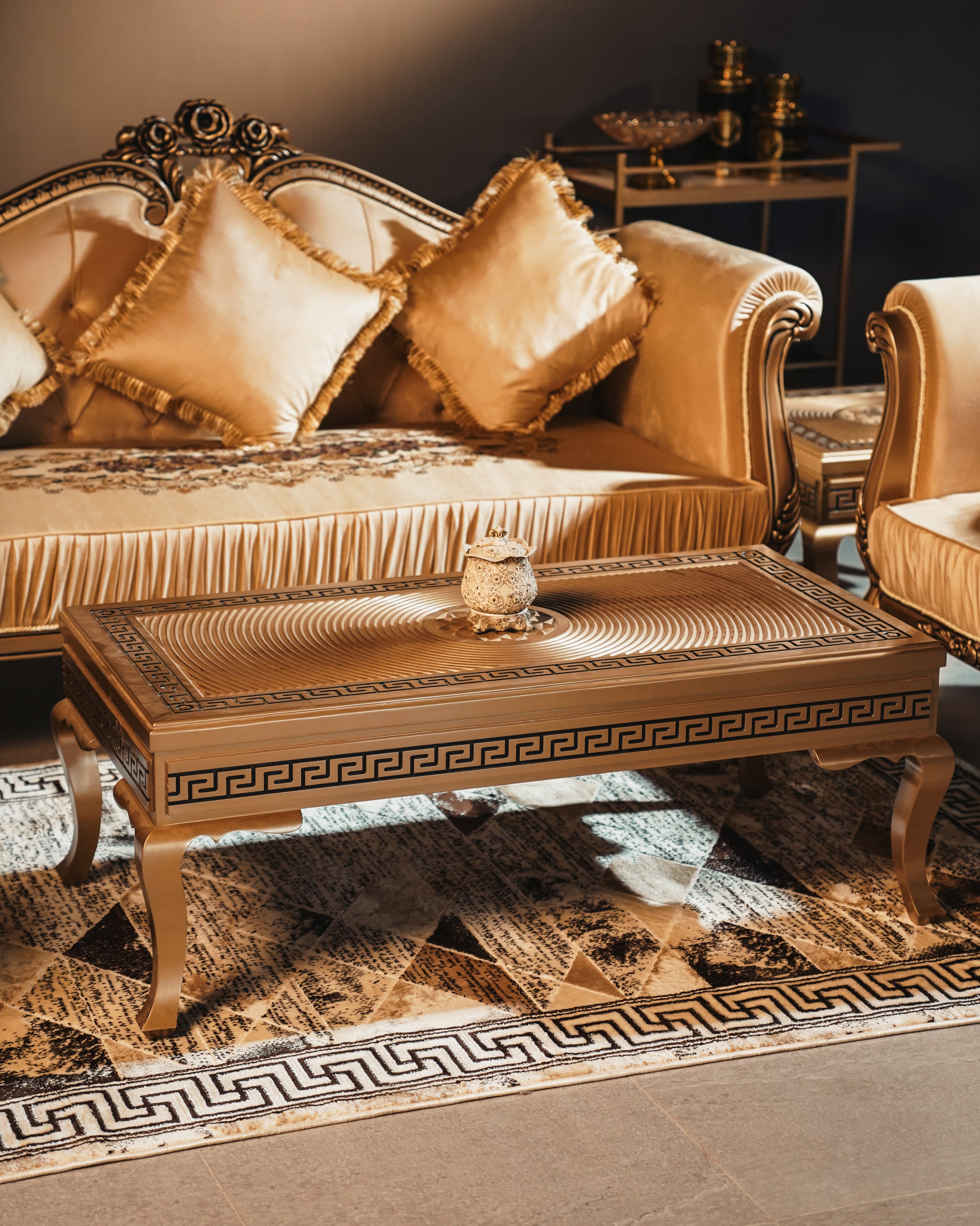Sheesham Throne