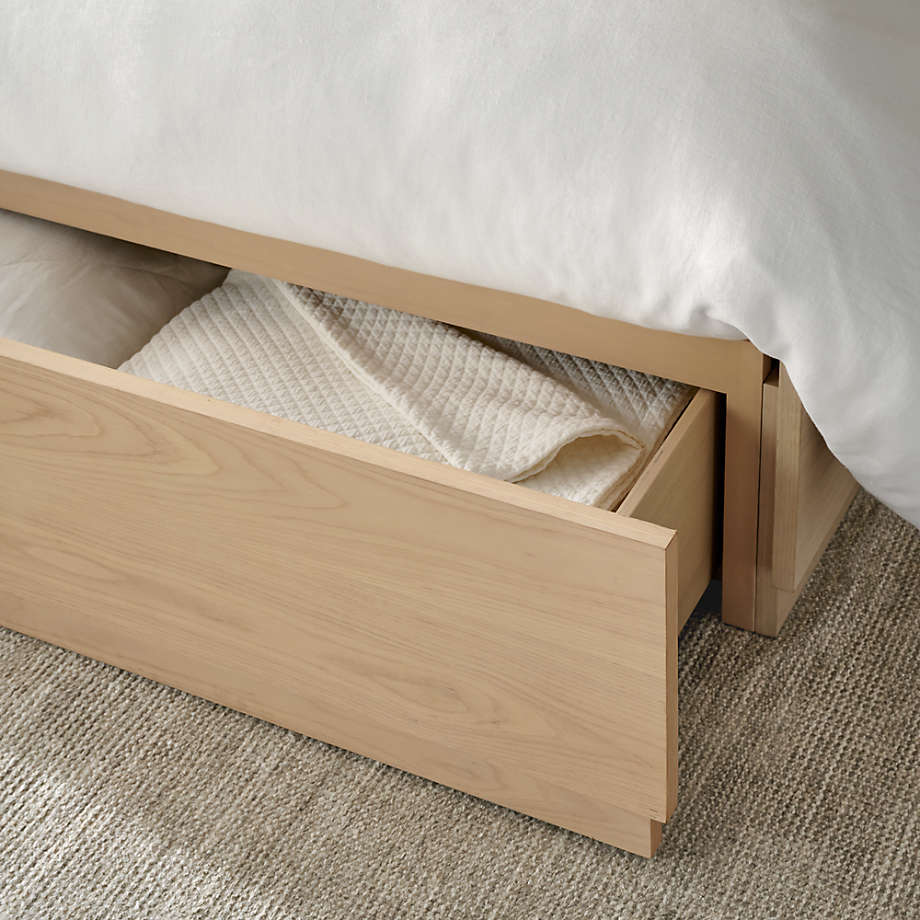 Plush Curve Bed