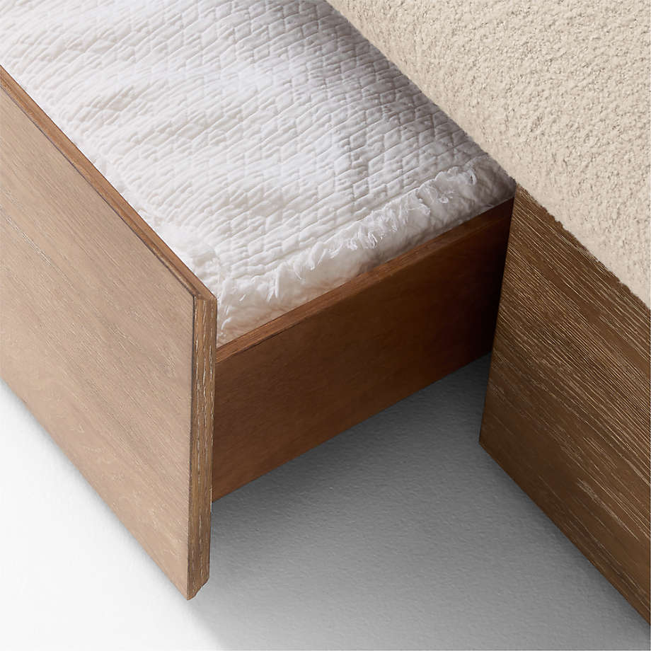 Arc Edge Bed