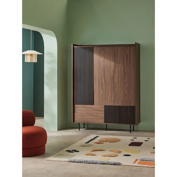 Walnut Stride