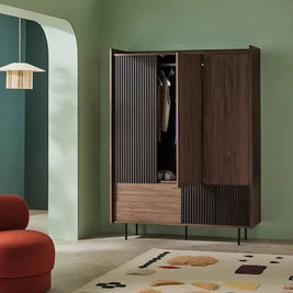 Walnut Stride