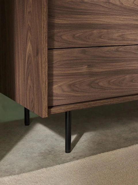 Walnut Stride