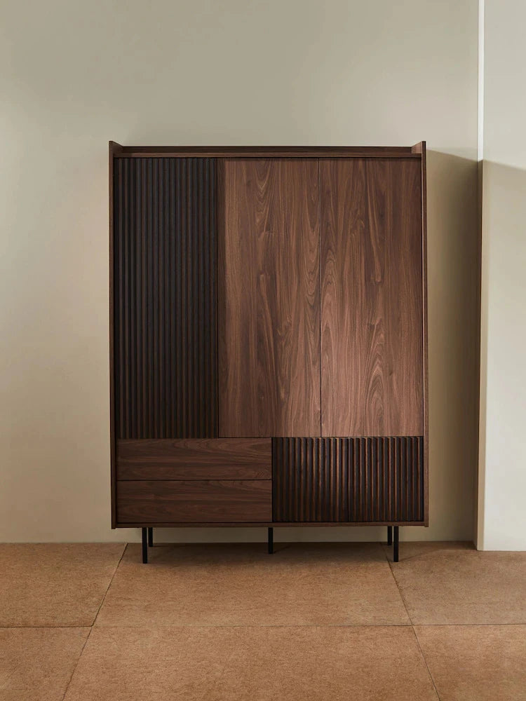 Walnut Stride