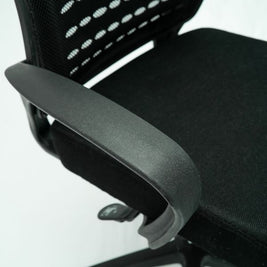 Zane Mesh Back Cantilever Chair