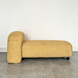 Pebble Form Seat